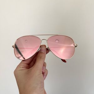 Vintage pink tinted reflection sunglasses